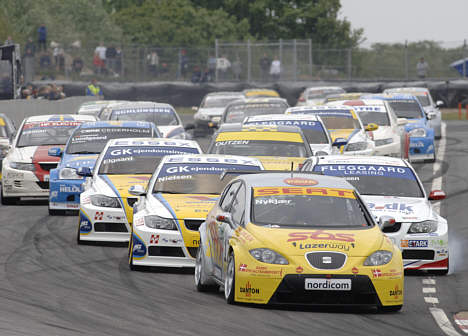 Michel Nykjær tog starten i kvalifikationsheat 1 og vandt senere også finalen i Copenhagen Racing GP på Sturup Raceway.